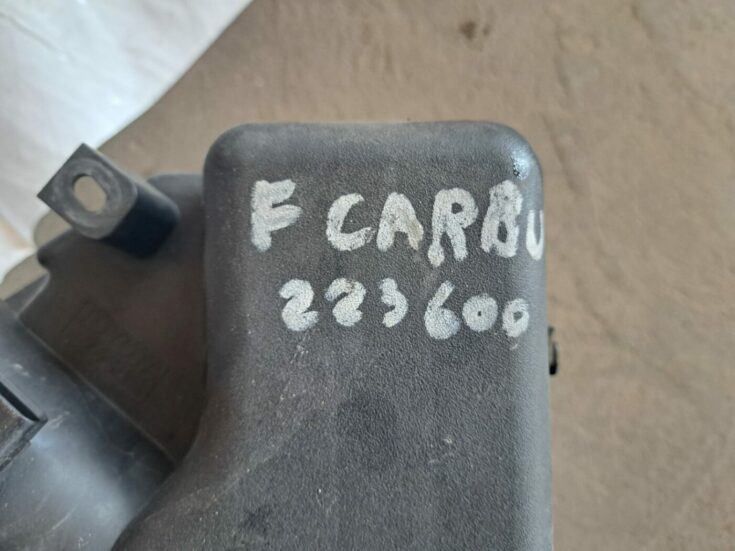 Gaisa filtra korpuss priekš TOYOTA RAV 4 2006