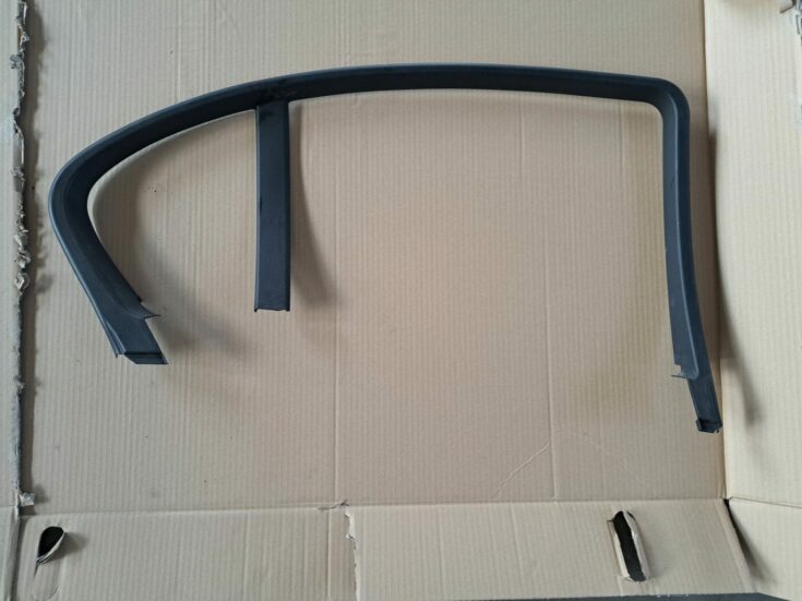 Durvju stikla moldings priekš BMW 525 E60 2004 BLACK