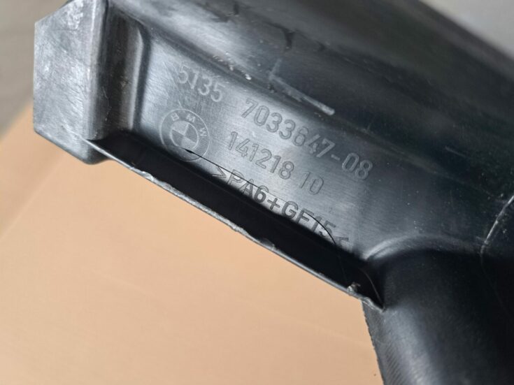 Durvju stikla moldings priekš BMW 525 E60 2004 BLACK