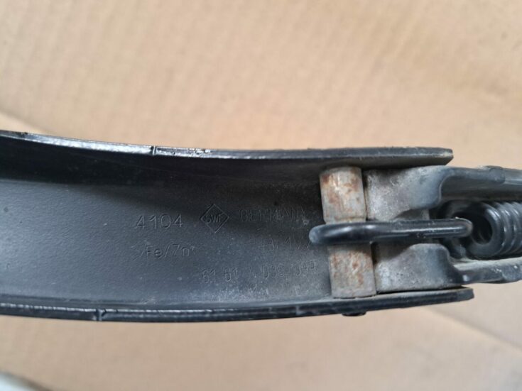 Vējstikla slotiņa priekš BMW 525 E60 2004 BLACK