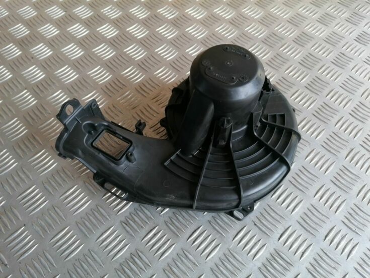 Salona ventilators priekš OPEL MERIVA 2004
