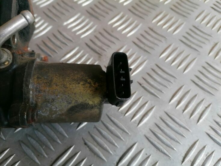 EGR vārsts priekš OPEL MERIVA 2004