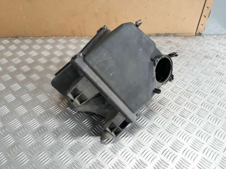 Gaisa filtra korpuss priekš AUDI A4 2000 AVANT