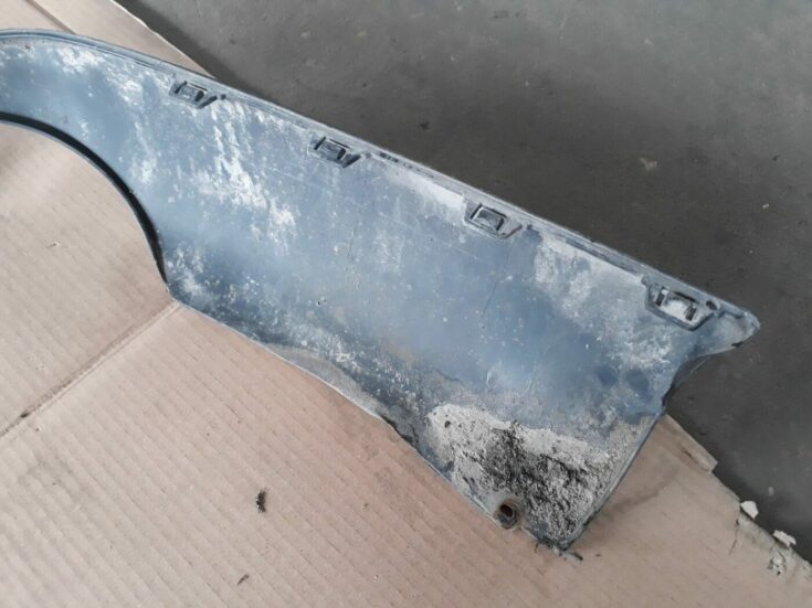 Aizmugurēja bufera spoileris (lūpa) priekš VOLVO S60 2007