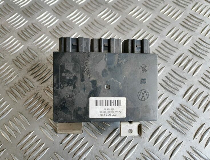 Komforta vadības bloks priekš VW GOLF IV 1999