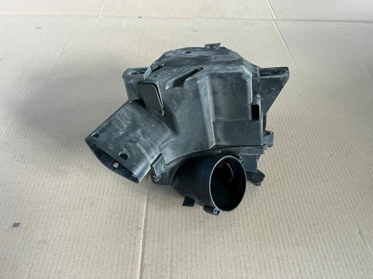 Gaisa filtra korpuss priekš VOLVO S60 2007
