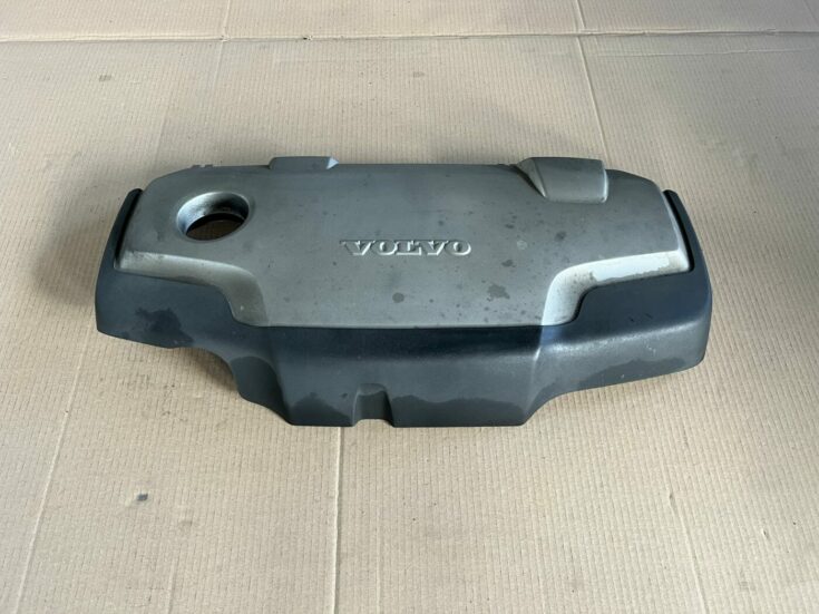 Dzinēja dekoratīvais vāks priekš VOLVO S60 2007