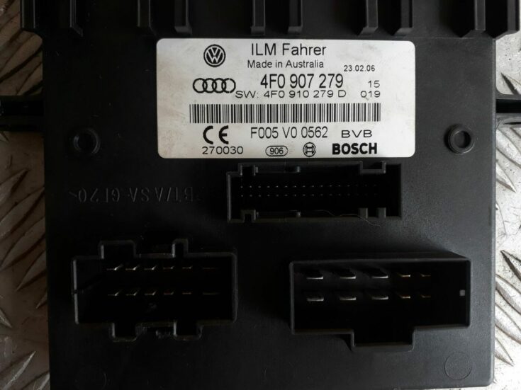 Komforta vadības bloks priekš AUDI A6 AVANT 2006