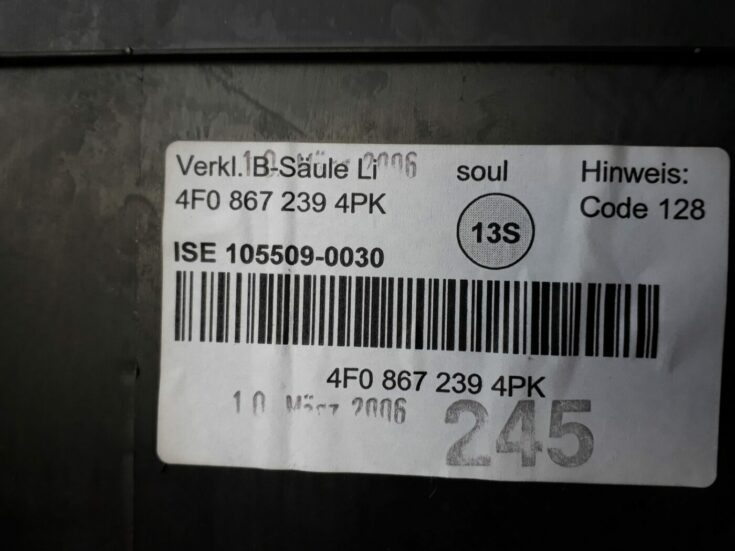 Vidējas salona statnes apdare priekš AUDI A6 AVANT 2006