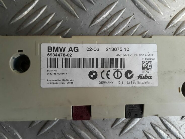 Antenas pastiprinātāja bloks priekš BMW 530D E61 2006 TOURING BLUE