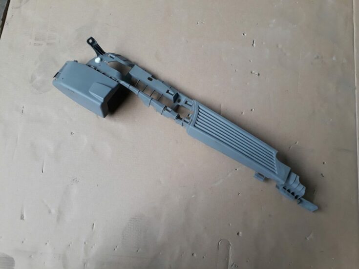 Bagāžnieka nodalījuma ventilācijas režģis priekš BMW 530D E61 2006 TOURING BLUE