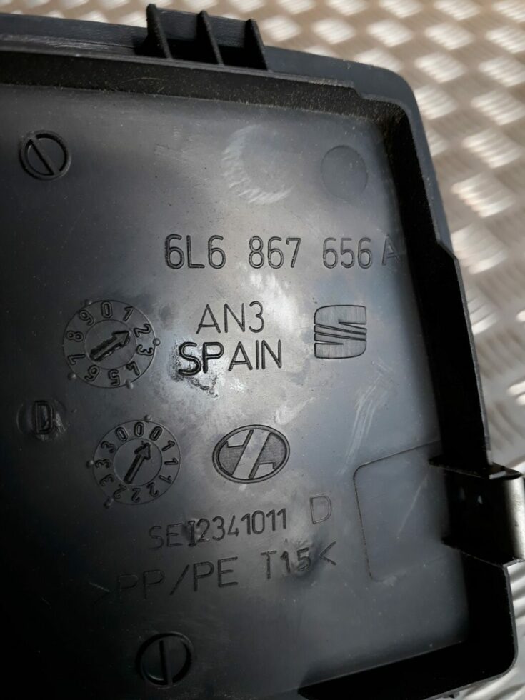 Aizmugurējā luktura vāks priekš SEAT IBIZA 2005