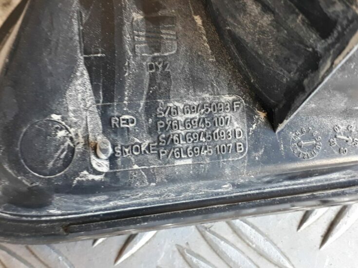 Bagāžnieka vāka kreisais lukturis priekš SEAT IBIZA 2005
