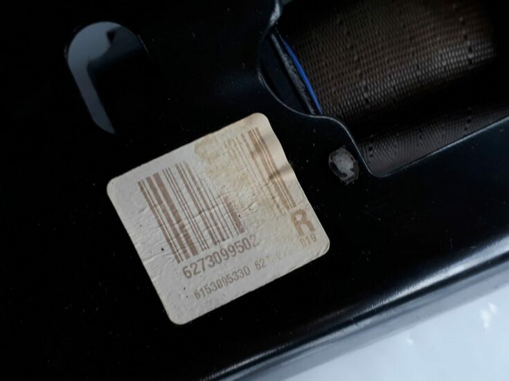 Priekšējā labā drošības josta priekš VOLVO V70 2010