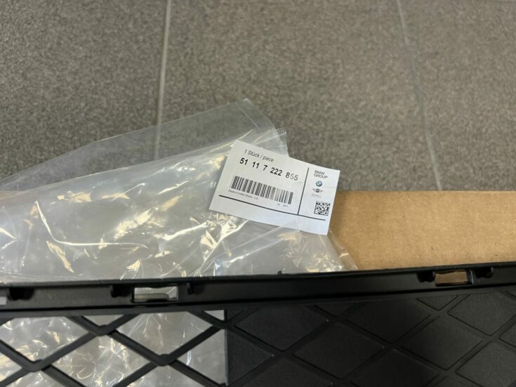 Bufera reste priekš BMW X5 (E70) 2008-2013
