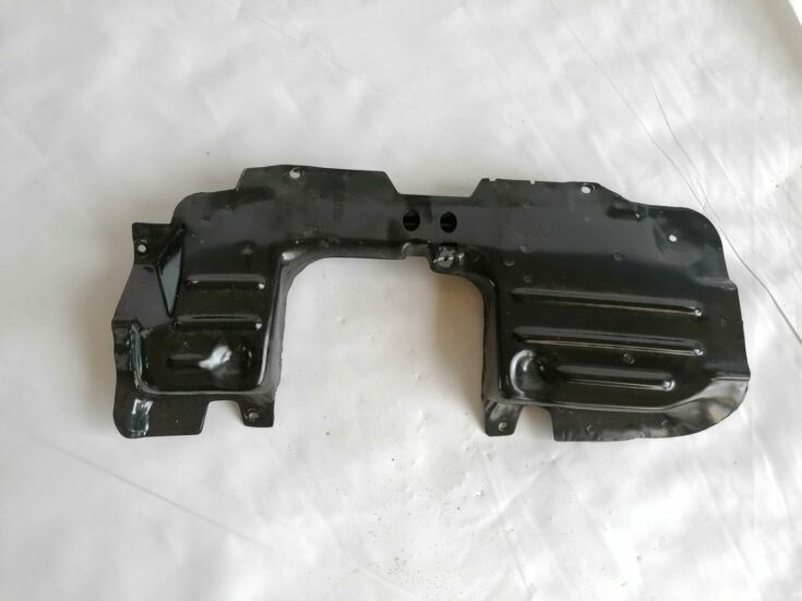 Mērinstrumentu paneļa iekšējā plastmasa priekš AUDI A4 2001 SEDAN