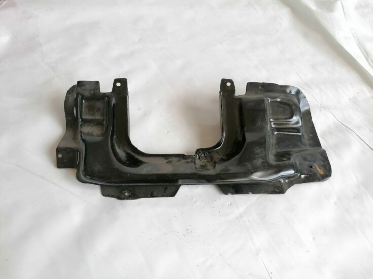 Mērinstrumentu paneļa iekšējā plastmasa priekš AUDI A4 2001 SEDAN