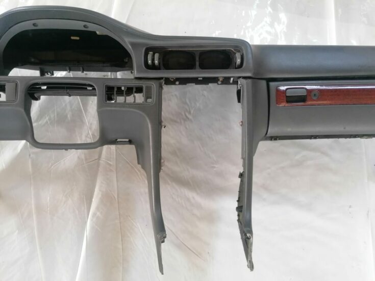 Mērinstrumentu panelis priekš VOLVO V70 2000