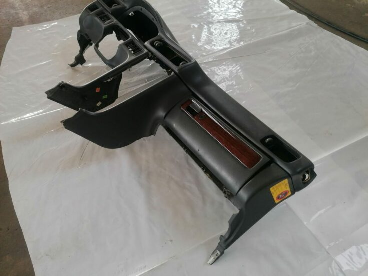 Mērinstrumentu panelis priekš VOLVO V70 2000