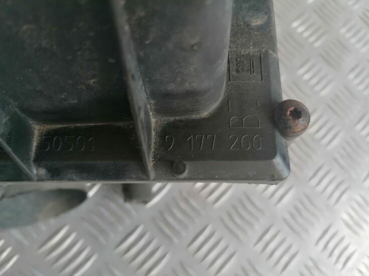 Gaisa filtra korpuss priekš OPEL VECTRA C 2002