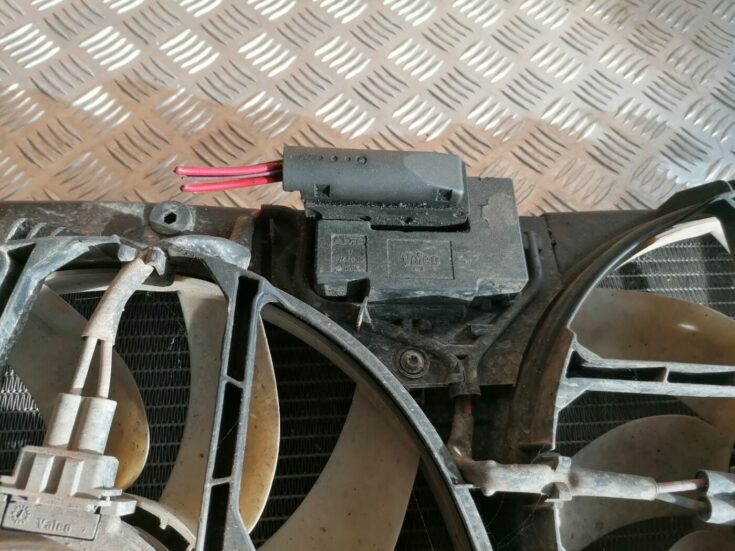 Radiatoru komplekts priekš OPEL VECTRA C 2002
