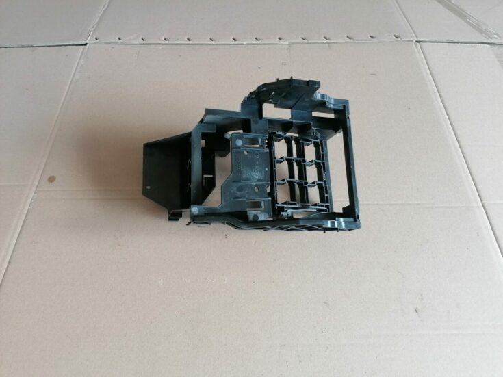 Mērinstrumentu paneļa iekšējā plastmasa priekš SKODA YETI 2012
