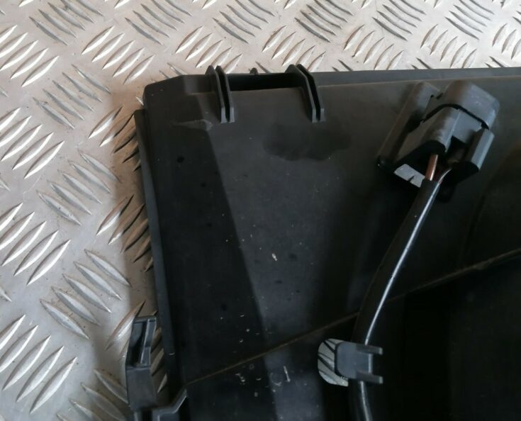 Dzesēšanas radiatora ventilators priekš BMW 1 E87 2007 GRAPHITE