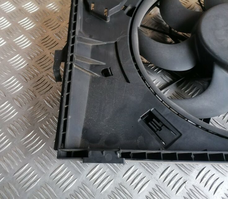 Dzesēšanas radiatora ventilators priekš BMW 1 E87 2007 GRAPHITE
