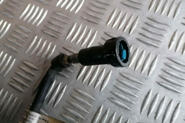 Degvielas caurule priekš BMW 1 E87 2007 GRAPHITE