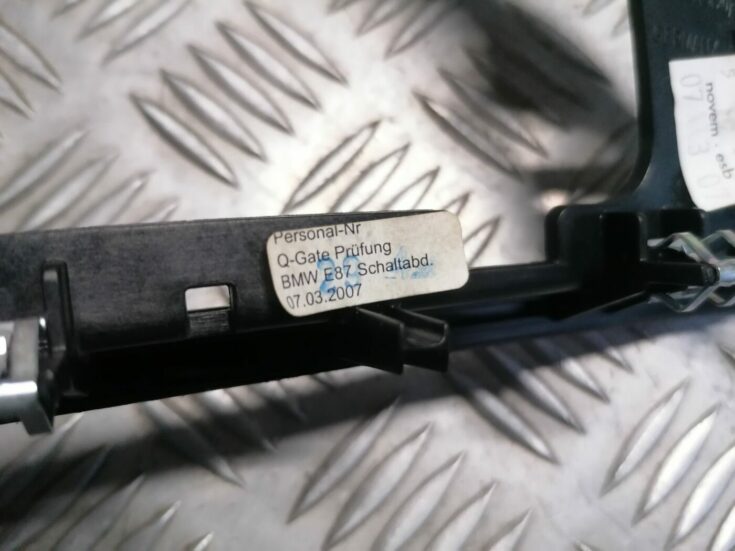 Dekoratīvs rāmis pārnesumu selektoram priekš BMW 1 E87 2007 GRAPHITE