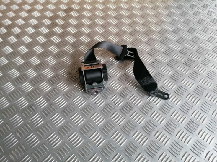 Aizmugurējā labā drošības josta priekš BMW 1 E87 2007 GRAPHITE