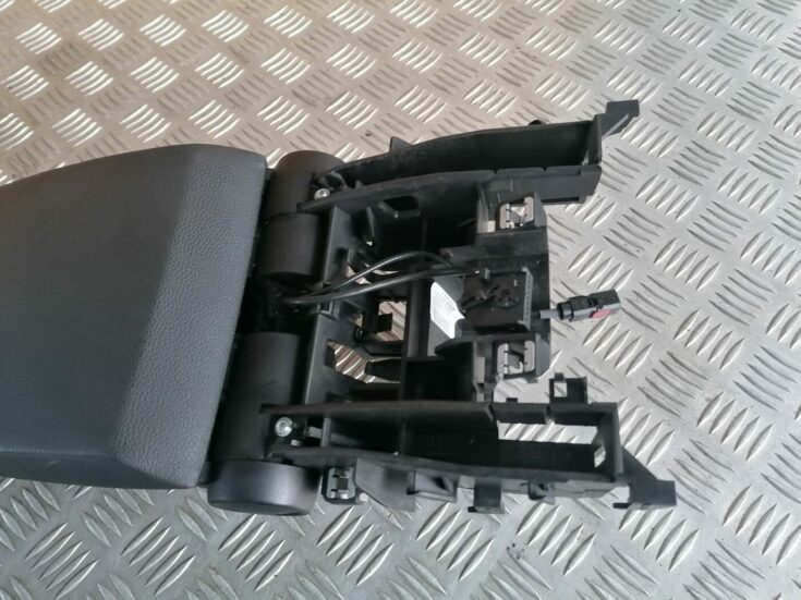 Roku balsts priekš BMW 1 E87 2007 GRAPHITE