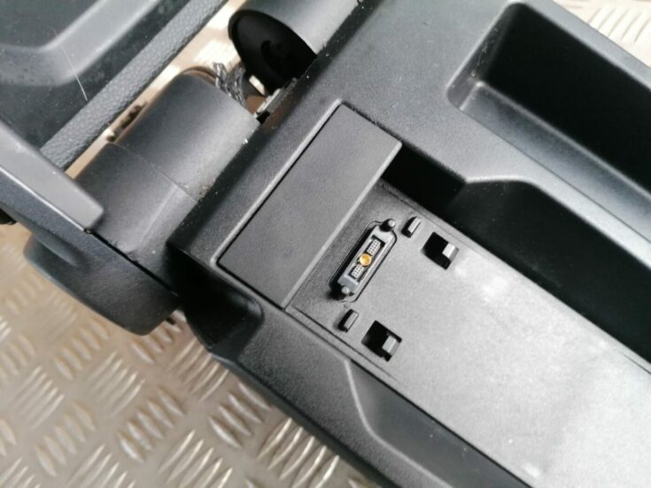 Roku balsts priekš BMW 1 E87 2007 GRAPHITE