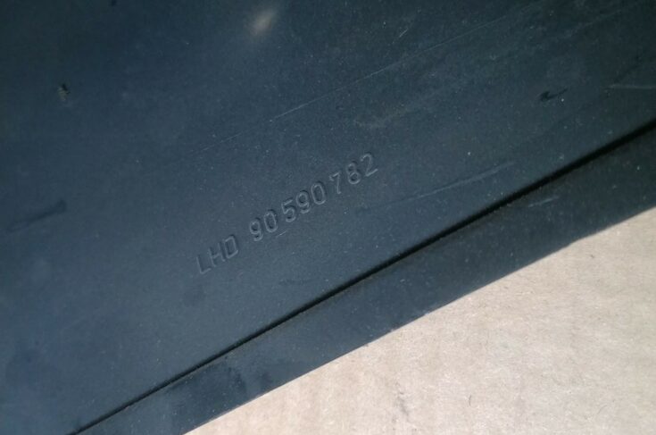 Centrālās konsoles apdares lielākā daļa priekš OPEL ZAFIRA 2002