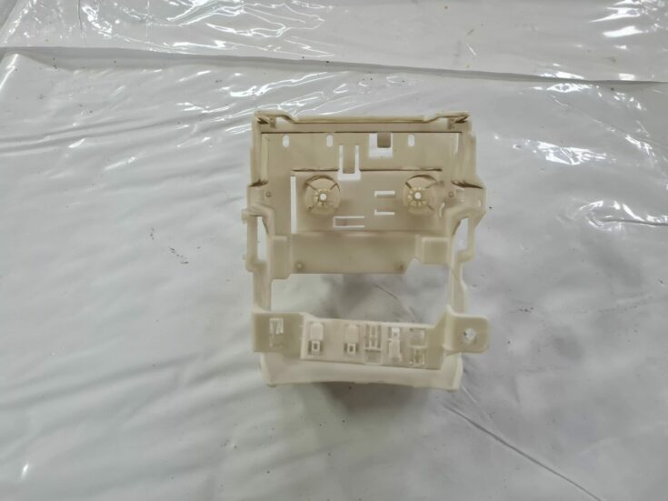 Salona plastmasa priekš CITROEN C4 2006-2