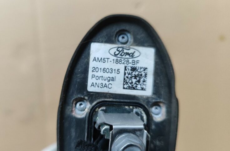 Jumta antena priekš FORD FOCUS 2016 UNIVERSAL