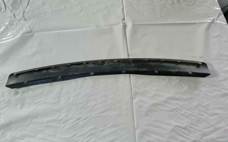 Aizmugurēja bufera uzlika priekš OPEL VECTRA C 2006