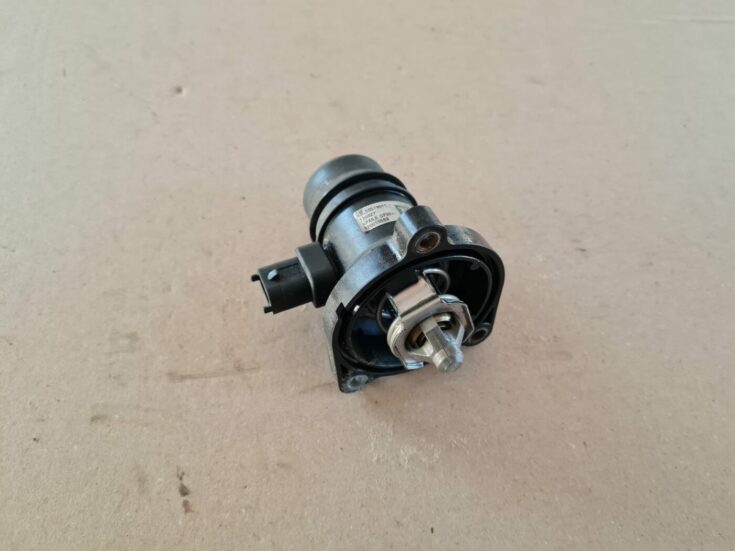 Termostata korpuss priekš OPEL ASTRA J 2013