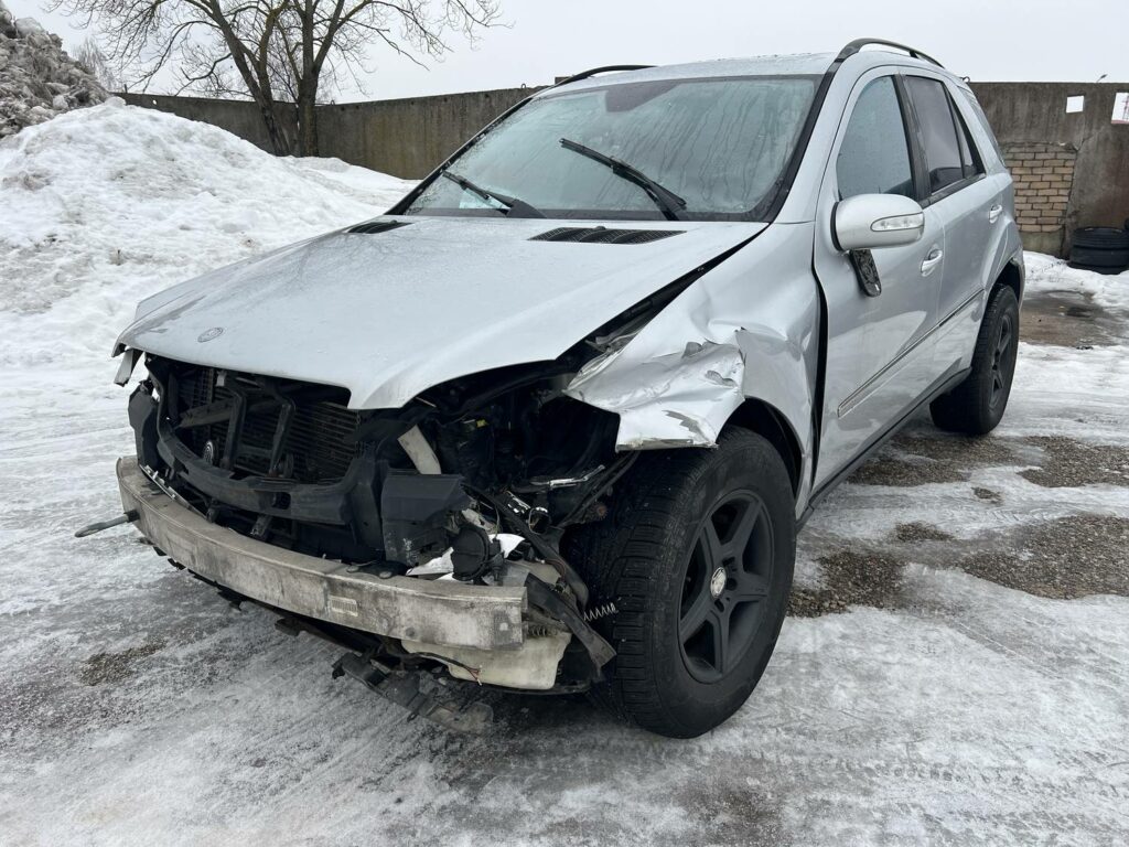 MERCEDES BENZ ML320 2006 SILVER 155