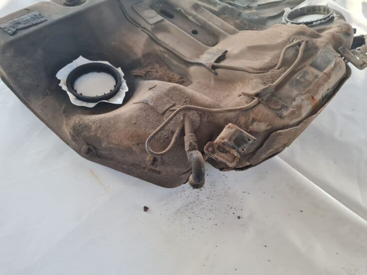 Degvielas tvertne priekš VOLVO V70 2002 ASHGOLD