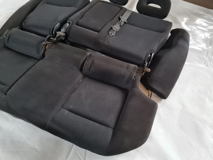 Aizmugurējais sēdeklis priekš MITSUBISHI LANCER 2006