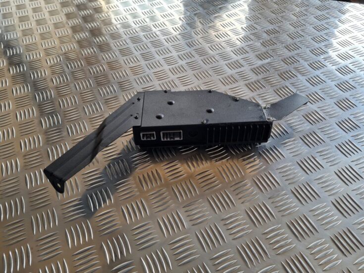 Audio pastiprinātāja bloks priekš VOLVO S60 2008