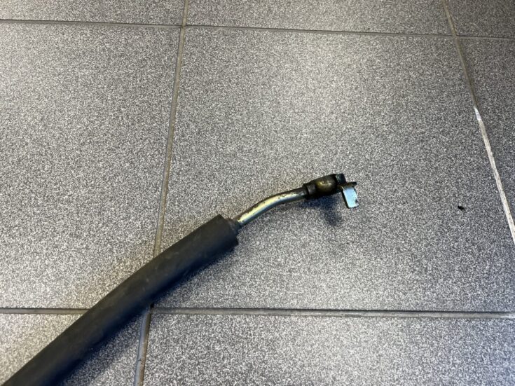 Hidrauliska pastiprinātāja caurule priekš AUDI A4 2007