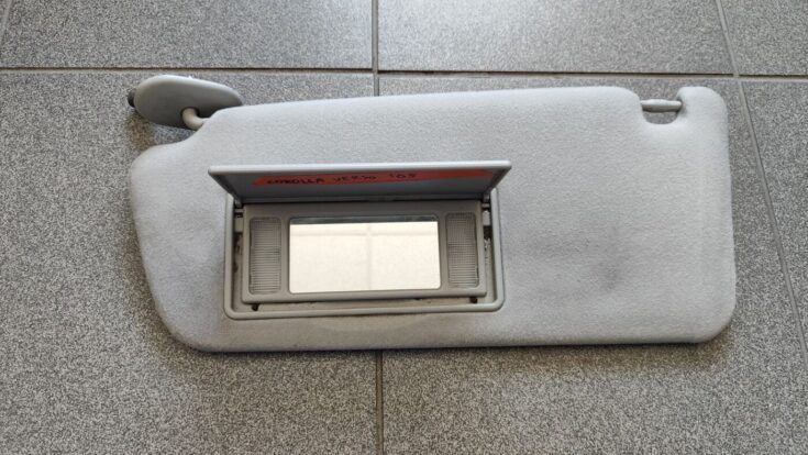 Saules aizsargs priekš TOYOTA COROLLA VERSO 2005