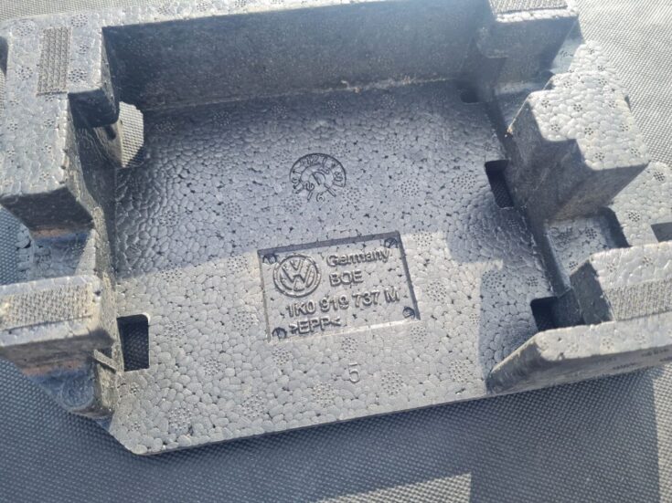 Bluetooth vadības bloka korpuss priekš VW GOLF VARIANT 2012