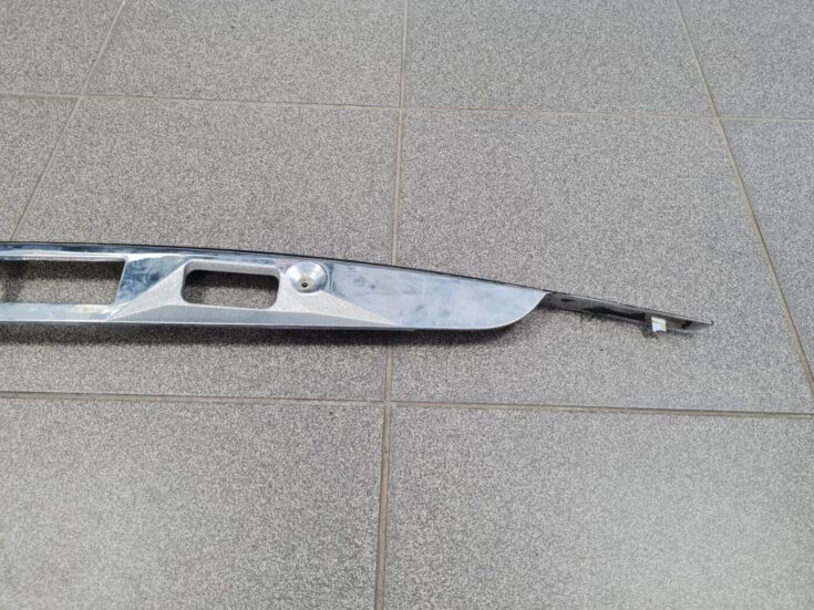 Bagāžnieka vaka uzlika priekš MERCEDES BENZ CLS 320 2005