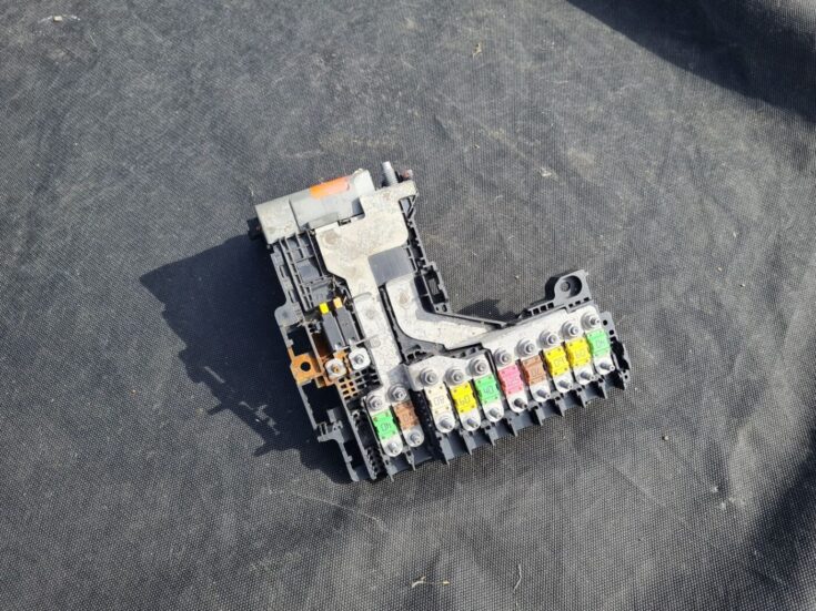 Akumulatora vadības bloks priekš PEUGEOT 508 2012