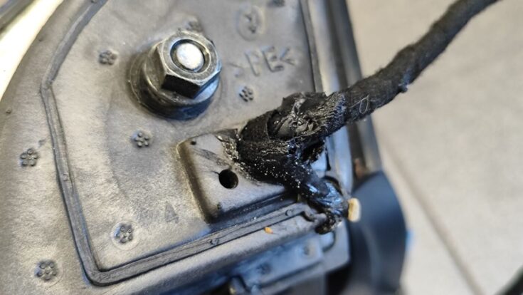 Ārējais spogulis, pa labi priekš VOLVO S40 2004 Black