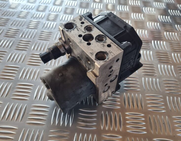 ABS bloks priekš TOYOTA AVENSIS 2007