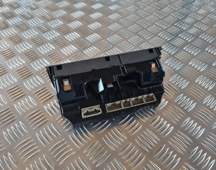 Klimata kontroles bloks priekš AUDI A6 AVANT 2006 S-LINE